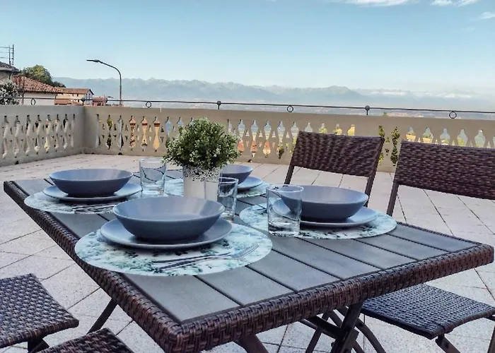 La Magia Delle Langhe Con Vista Apartment Novello
